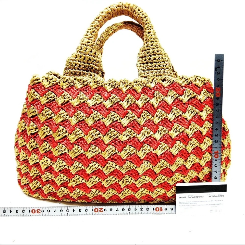 Authentic Prada Red Straw Bag 3129686 - Picture 2 of 9